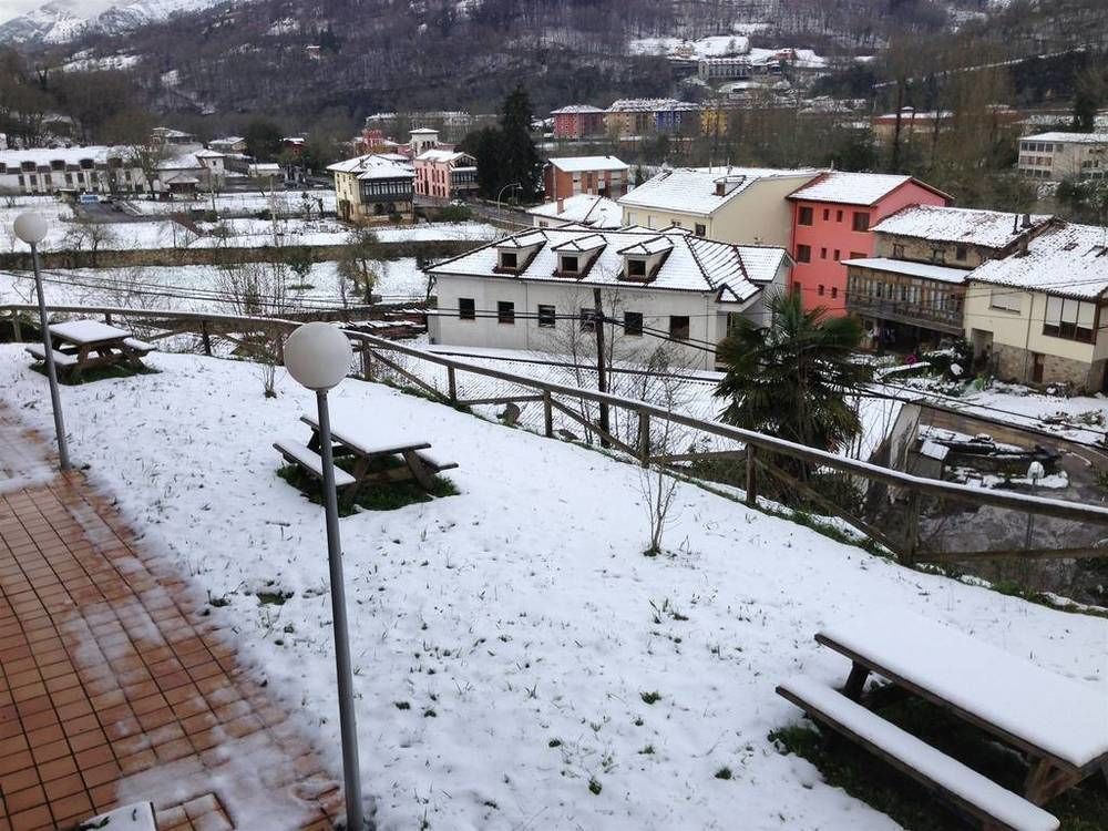 Apartamentos Aldea Del Puente Onís エクステリア 写真