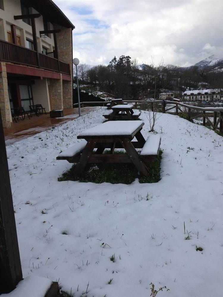 Apartamentos Aldea Del Puente Onís エクステリア 写真
