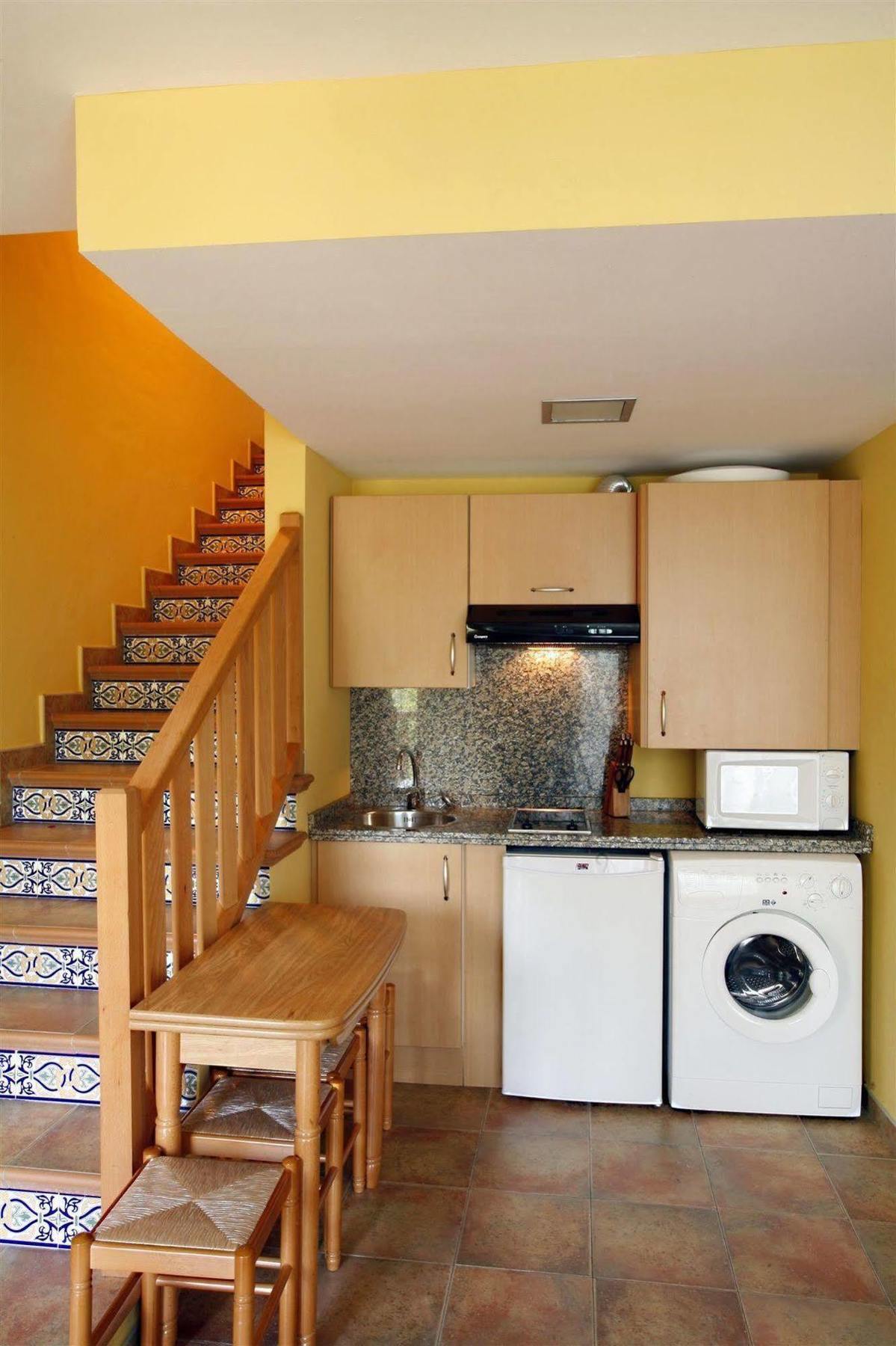 Apartamentos Aldea Del Puente Onís エクステリア 写真